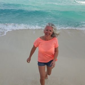 Meet your Posher, Stacey